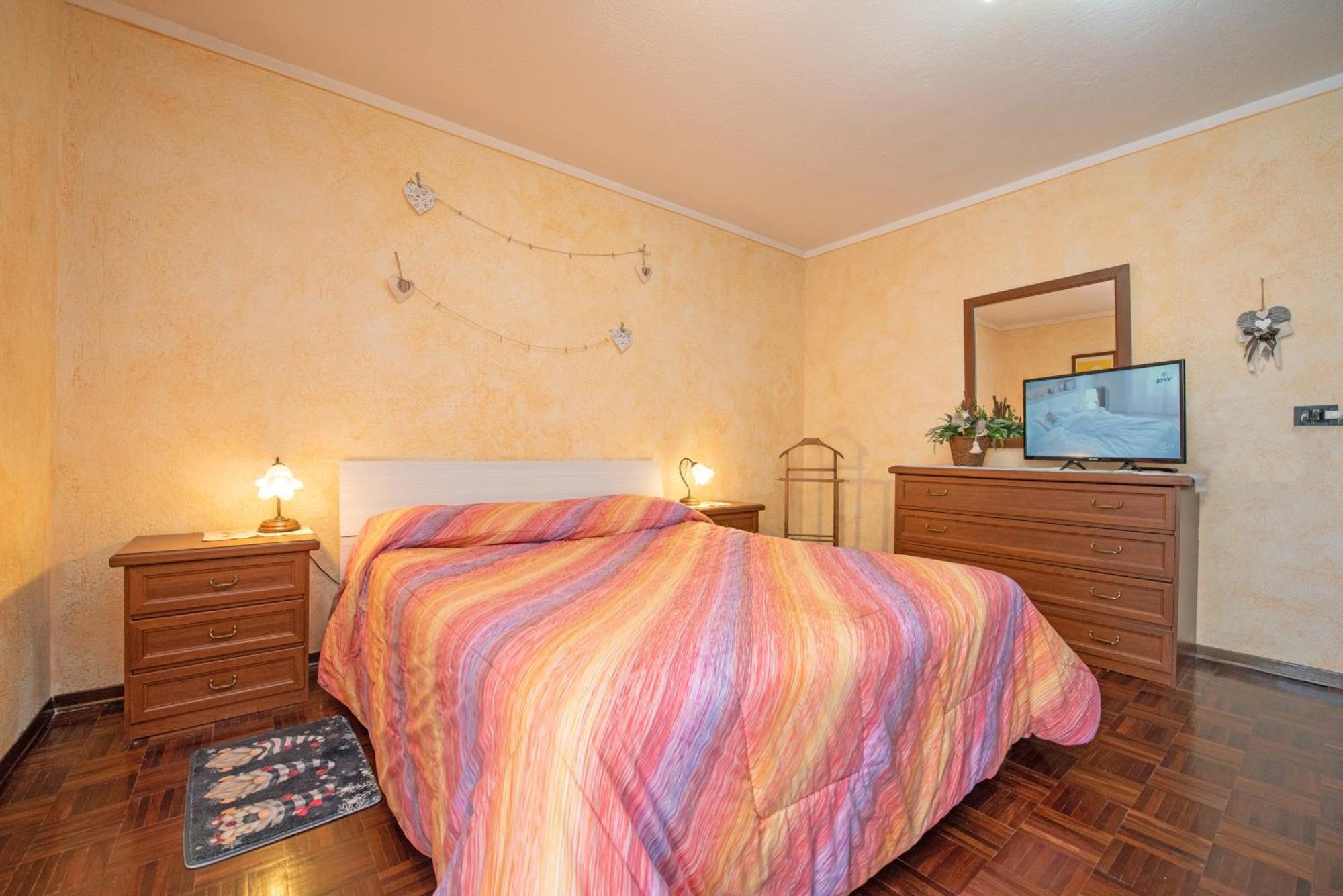 Casa Kristel Cir Comunale N 14 Аоста Экстерьер фото
